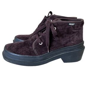 DKNY Y2K Brown Suede Chukka Boots